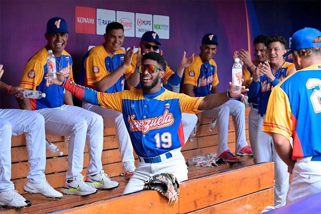 Venezuela noquea a Sudáfrica en el Mundial de Béisbol U23 1 Los peloteros de Venezuela festejan su victoria en el Mundial U23.