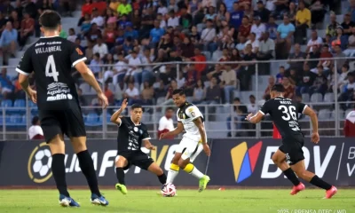 Deportivo Táchira vs Deportivo la Guaira por la Liga FUTVE