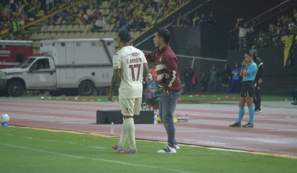 Deportes Tolima en San Cristóbal